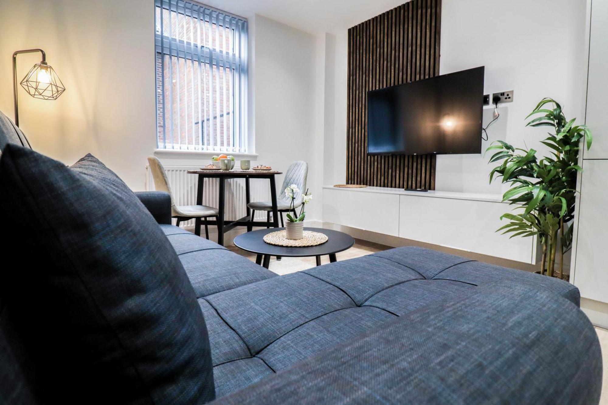 Modern 1-Bed Apartment In Buckinghamshire With Free Wifi, Parking & Garden High Wycombe Exterior foto